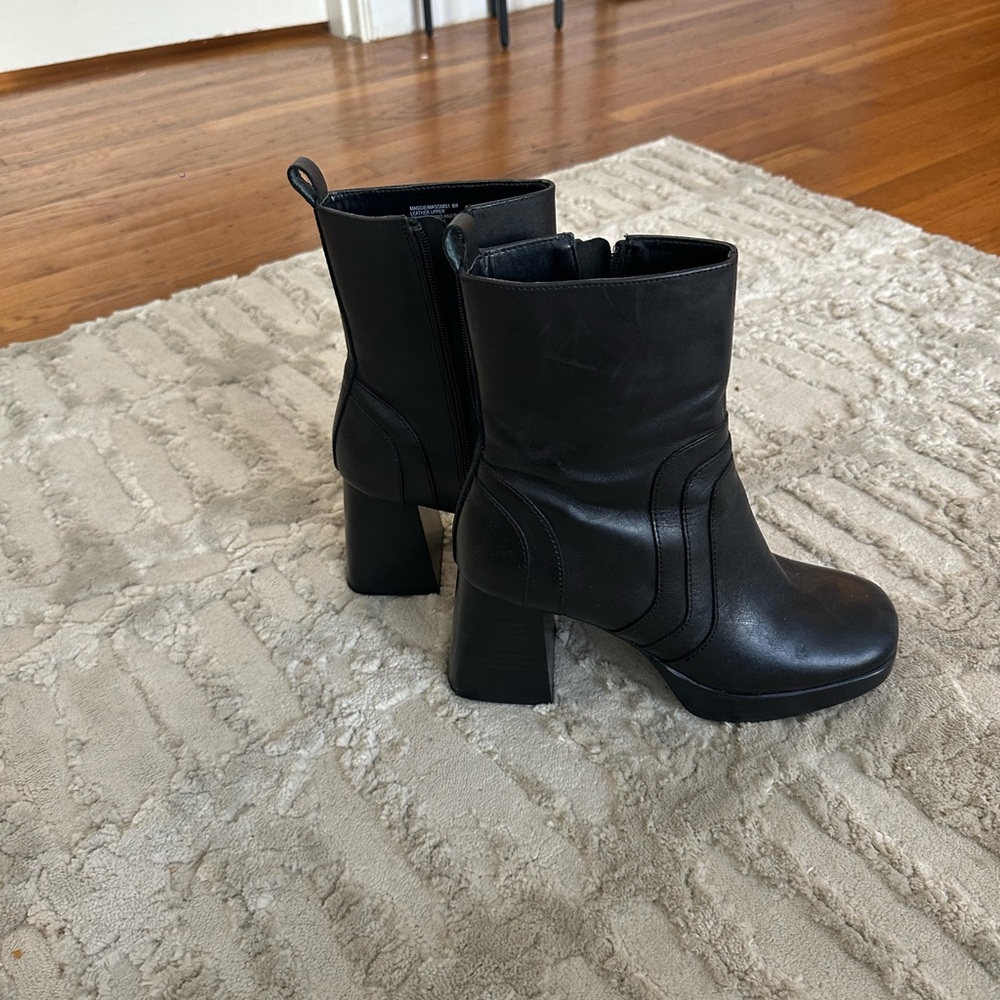 Steve Madden Maggie Boots